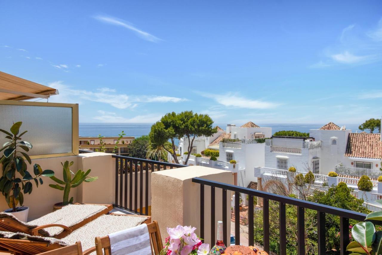 Sea View Studio I Penthouse, Beach Front Urbanization Romana Playa Elviria Appartement